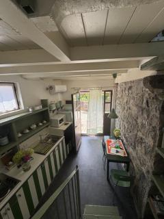 Castagna Holiday Home - 8