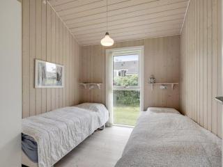 Holiday Home Finn - 100m from the sea by Interhome - 3