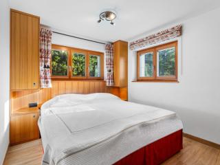 Apartment Les Aiguilles Vertes Rez supérieur by Interhome - 7