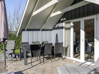 Holiday Home Gerarda - 450m from the sea by Interhome - 2