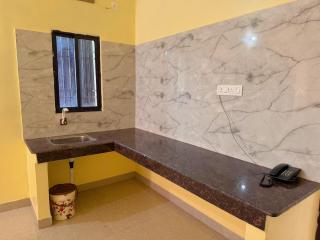 Studio 402 Continental stay - 4