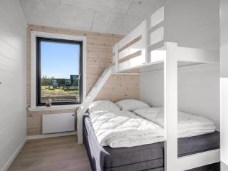 Holiday Home Daren - 700m from the sea by Interhome - 1