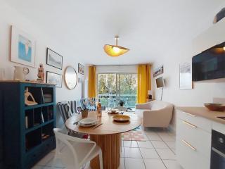 Apartment Les Hauts de Nauzan by Interhome - 4