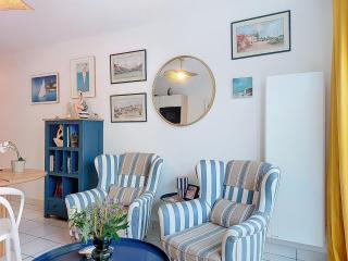 Apartment Les Hauts de Nauzan by Interhome - 2