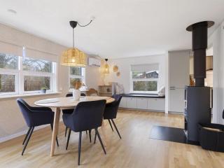 Holiday Home Elaina - 290m from the sea by Interhome - 3