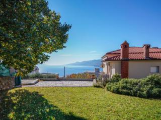 Apartment Sea View-2 by Interhome - 9