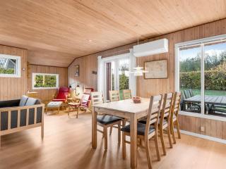 Holiday Home Pavo - 200m from the sea by Interhome - 4