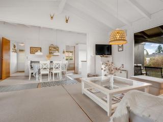 Holiday Home Anelle - 100m from the sea by Interhome - 6