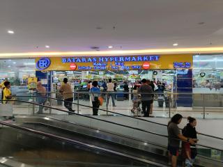 Modern Home surrounded with many Amenities - 7