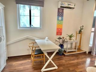 GREEN BALCONY - kimmy housing 40A3 97 Trinh Cong Son - 2