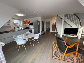 Steuerbord Nock mit Hund - 8