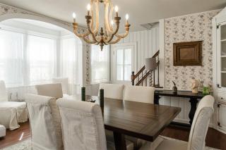 Historic Home near Stony Brook Village & Beach - 8