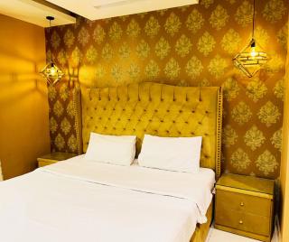 Furnished 2 Bedroom Apartment in DHA Lahore - Lahore - 0