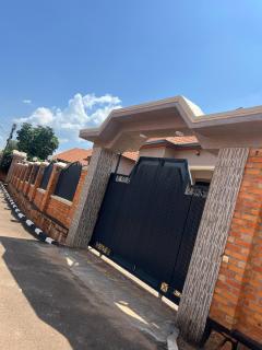 The Royal Route Apartment - 9