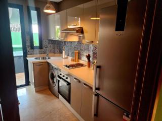 Cozy private jacuzzi spa apartment - 9