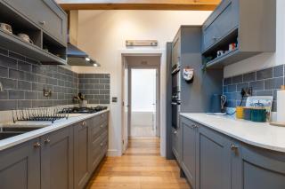 Beautiful 2 Bedroom Barn in Cerney Wick - 6