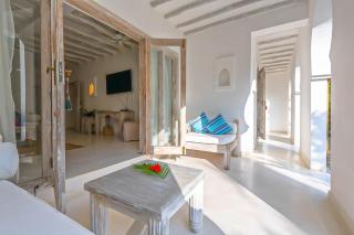 Medina Palms 2BR Coastal Gem - Watamu - 3