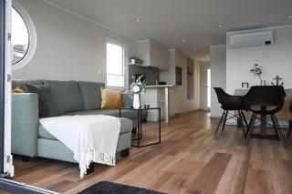 Hausboot Kajüte am Nixensteg Am Wangermeer mit Hund - 3