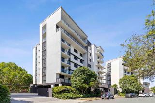 Park View Retreat -Pool - 2 min Walk Stones Corner - 6