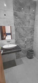 Hotel R K LUXE - Amritsar - 6