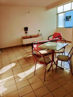 Quarto com suíte na Jacarecica apartamento compartilhado com a anfitria - 1