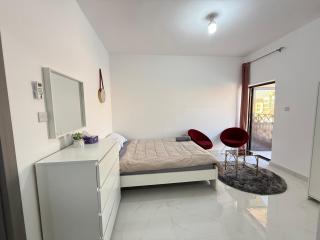 Khalidiya Studio - 0