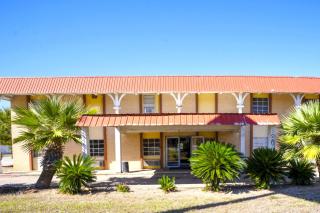 Woodfield Inn & Suites Hotel O, Yoakum TX 111 - 7