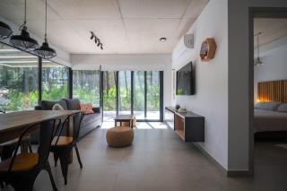 Los Pinos North I - PB F - 0