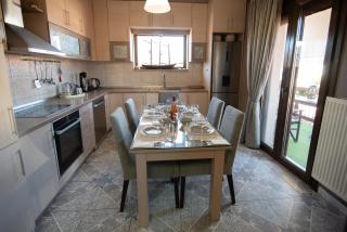 Sunrise Suite Olympiada - Luxury Beachfront Escape - 2