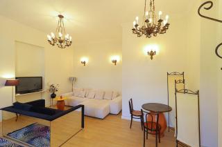 Tbilisi Gem 1BR Apt Historic Building - by Wehost - 5