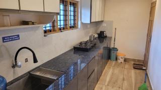 Newcastle Holidays & Resorts 5 BHK Entire property with Kitchen 15 Guests near Munnar - 2