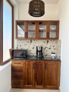 Amani Home with Ocean & Harbor view in Stone-Town - 9