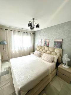 Marina Bay - Quiet and central with beach access - 6