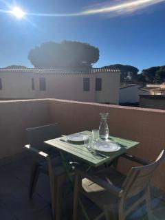 Appartement Pinède Piscine Clim proche Plage village naturiste - 9