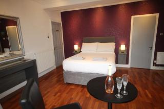 Wollaton Park Hideaway - 0