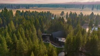 Lazy River Glamp-House by AvantStay Newly Built Luxe Indoor-Outdoor Living - 7