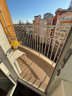 Однокомнатная Новострой Центр Парк Долина Роз - 1