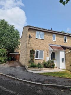 Cosy 2-Bedroom Home in Weston - 0