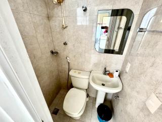 Apartamento Pitangueiras! Ar Vaga de Garagem 2 Quartos! 1 Quadra da Praia! - 2