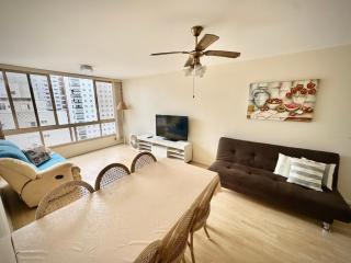 Apartamento Pitangueiras! Ar Vaga de Garagem 2 Quartos! 1 Quadra da Praia! - Guarujá - 2