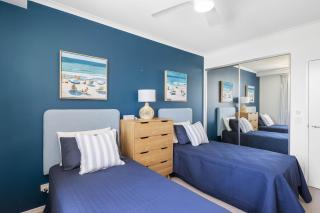 Solstice by the Sea - Hosted by Burleigh Letting Co - 1