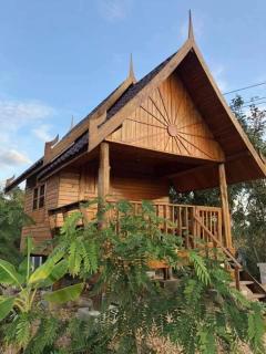 ไร่แทนคุณแผ่นดิน - 1