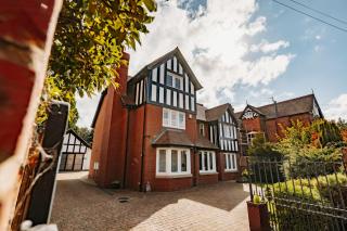 Cherry Tree House - 0