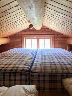 Mountain Cabin By Hundsåvatnet With Large Veranda - 6