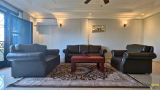 Appartement chic et spacieux avec balcon - 9