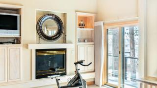 Luxury Incline Village Cabin w Lake Views Game Room Firepit Beach Access - 6