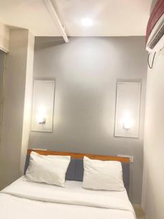 Hotel Stay in Mange by J B Hospitality - Vadodara - 1