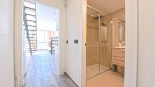 Modern Luxury in Prime Location - 1