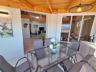 Snug & Tuck Self-Catering Apartment - 4