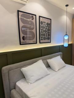 Hugs Luxury Apartments - Ikeja - 7